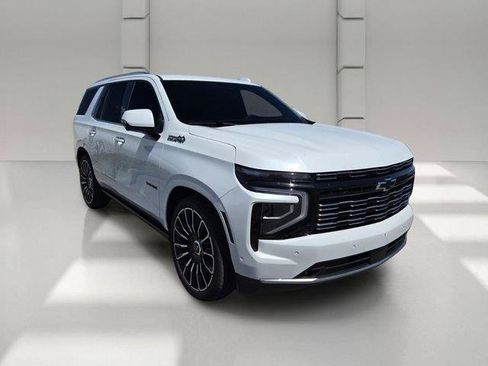 Certified 2026 Chevrolet Tahoe High Country AWD/4WD image 3