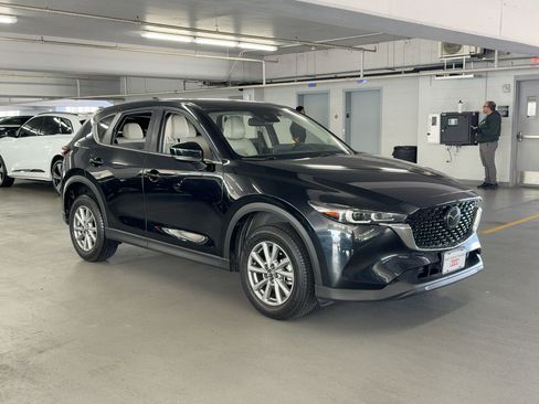 Used 2023 MAZDA CX-5 AWD 2.5 S w/ Preferred Package image 7