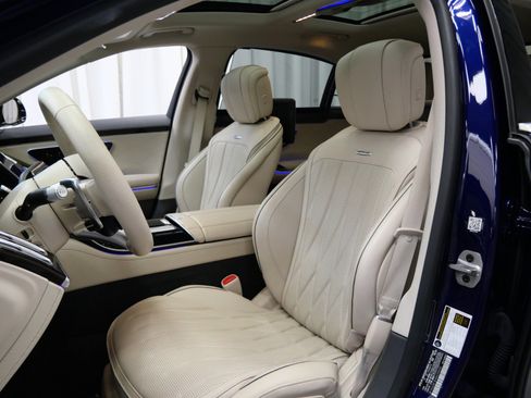 Used 2024 Mercedes-Benz S 63 AMG S image 22