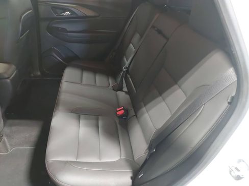 Used 2024 Chevrolet TrailBlazer RS AWD/4WD image 13