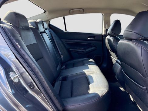 Used 2021 Nissan Altima 2.5 SR image 27