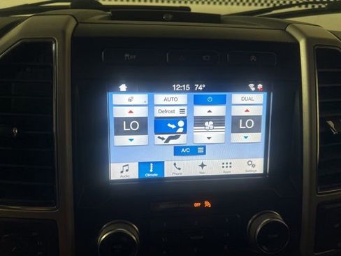 Used 2018 Ford F150 Lariat w/ Equipment Group 502A Luxury AWD/4WD image 26
