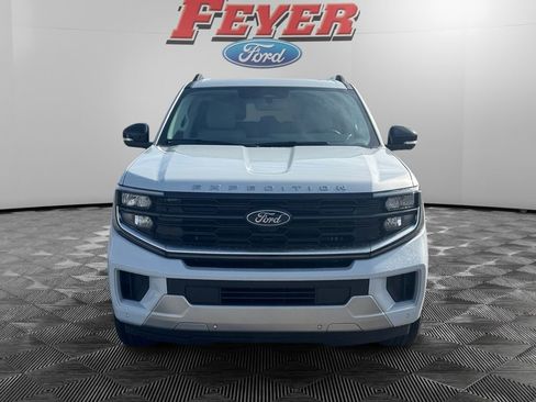 New 2026 Ford Expedition Max Platinum w/ Driver's Package image 8