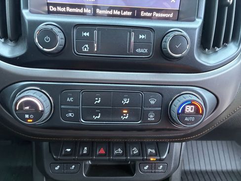 Used 2022 GMC Canyon AT4 w/ Trailering Package image 4