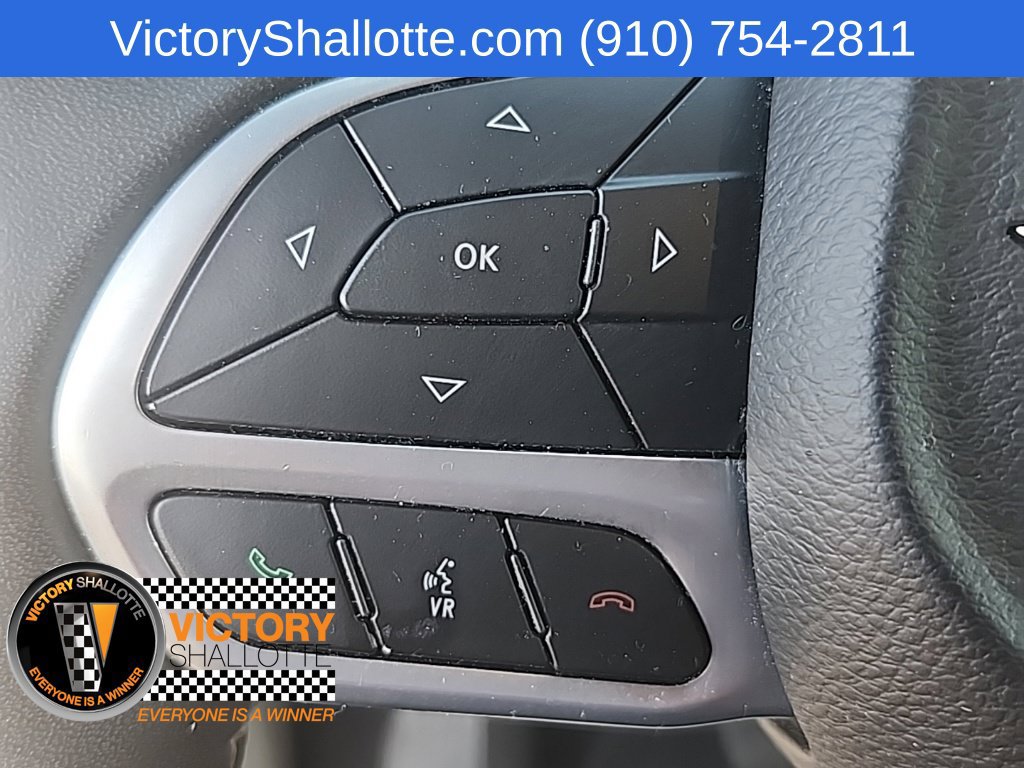 Certified 2022 Chrysler Pacifica Touring-L FWD image 13