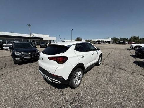 Used 2020 Buick Encore GX Preferred w/ Cold Weather Comfort Package FWD image 4
