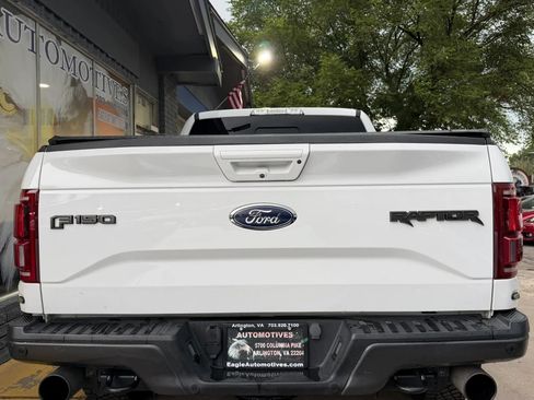 Used 2017 Ford F150 Raptor w/ Equipment Group 802A Luxury AWD/4WD image 4