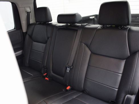 Used 2020 Toyota Tundra SR5 w/ SR5 Leather Package image 19