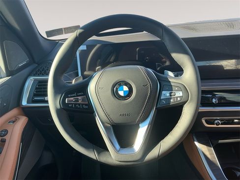 New 2026 BMW X5 xDrive40i w/ Climate Comfort Package image 12