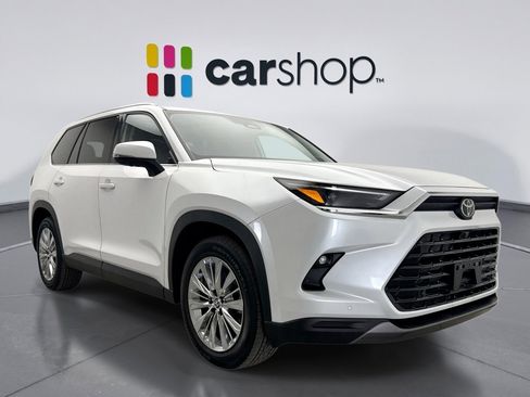 Used 2024 Toyota Grand Highlander PLATINUM image 7