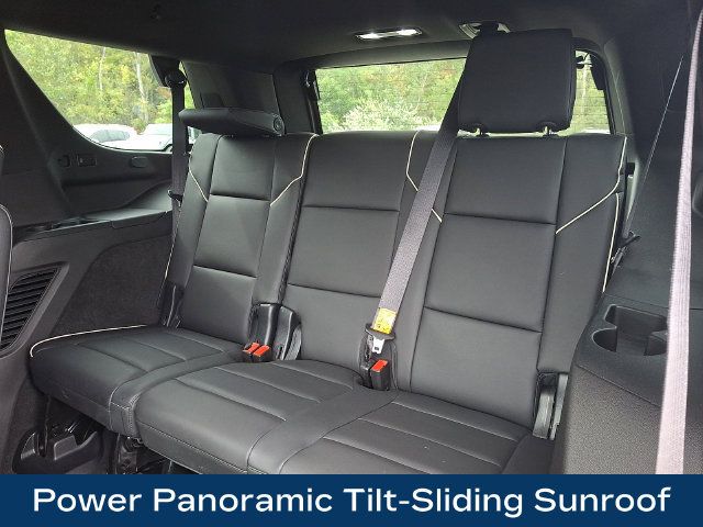 Used 2021 Cadillac Escalade Premium Luxury w/ LPO, Illumination Package AWD/4WD image 23