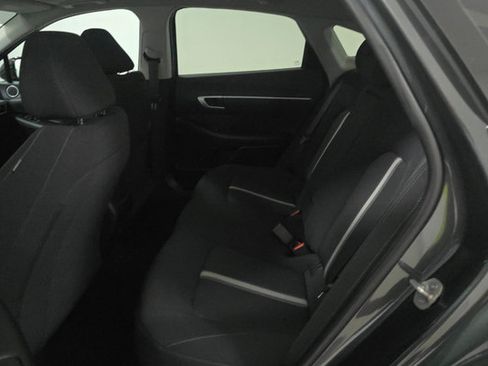 Used 2024 Hyundai Sonata SEL w/ Convenience Package FWD image 9