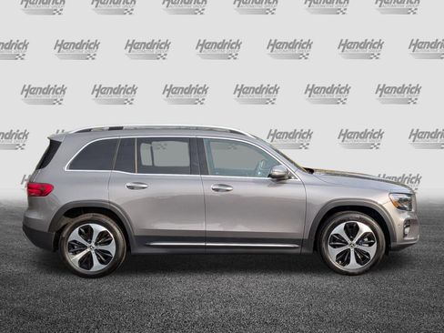 Used 2026 Mercedes-Benz GLB 250 image 11