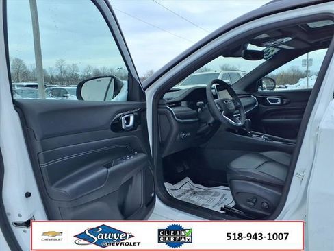 Used 2024 Jeep Compass Limited w/ High Altitude Package image 12