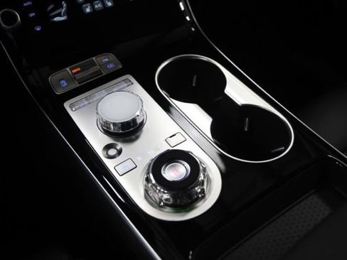 New 2026 Genesis GV70 2.5T AWD/4WD image 29