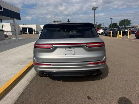 Used 2024 Lincoln Corsair Reserve w/ Equipment Group 201A AWD/4WD image 9