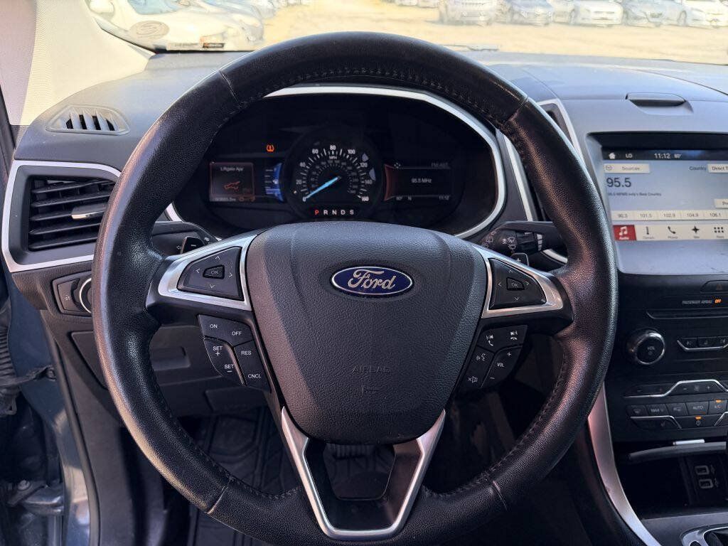 Used 2016 Ford Edge SEL w/ Equipment Group 201A AWD/4WD image 11
