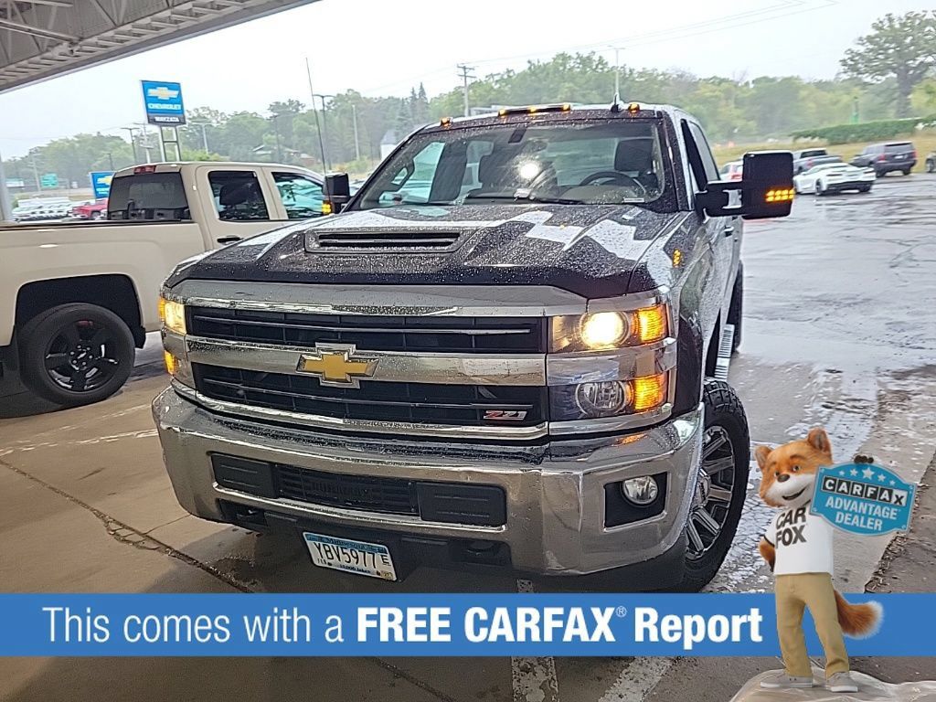 Used 2019 Chevrolet Silverado 3500 LT w/ LT Convenience Package AWD/4WD image 2