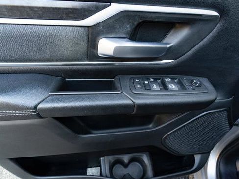 Used 2021 RAM 1500 Big Horn image 14