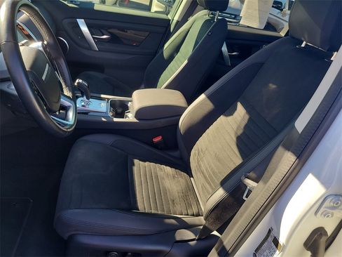 Used 2020 Land Rover Discovery Sport S image 19