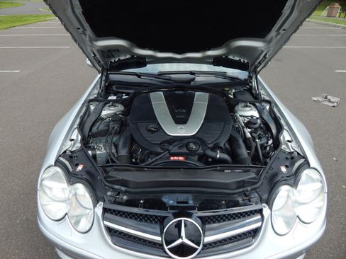 Used 2005 Mercedes-Benz SL 600 w/ AMG Sport Pkg image 46
