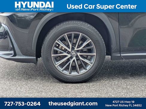 Used 2023 Lexus NX 250 FWD image 10