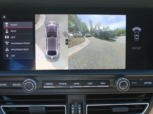 Used 2021 Porsche Macan image 50