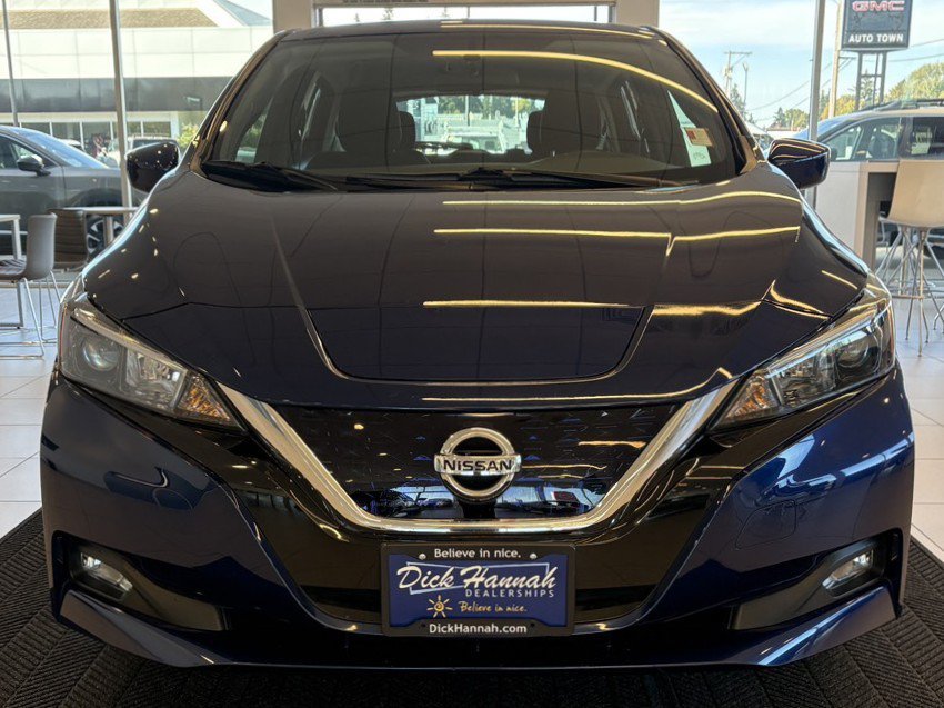 Used 2019 Nissan Leaf SV w/ Protection Package FWD image 3