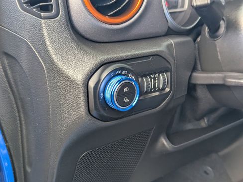 Used 2021 Jeep Gladiator Mojave image 21