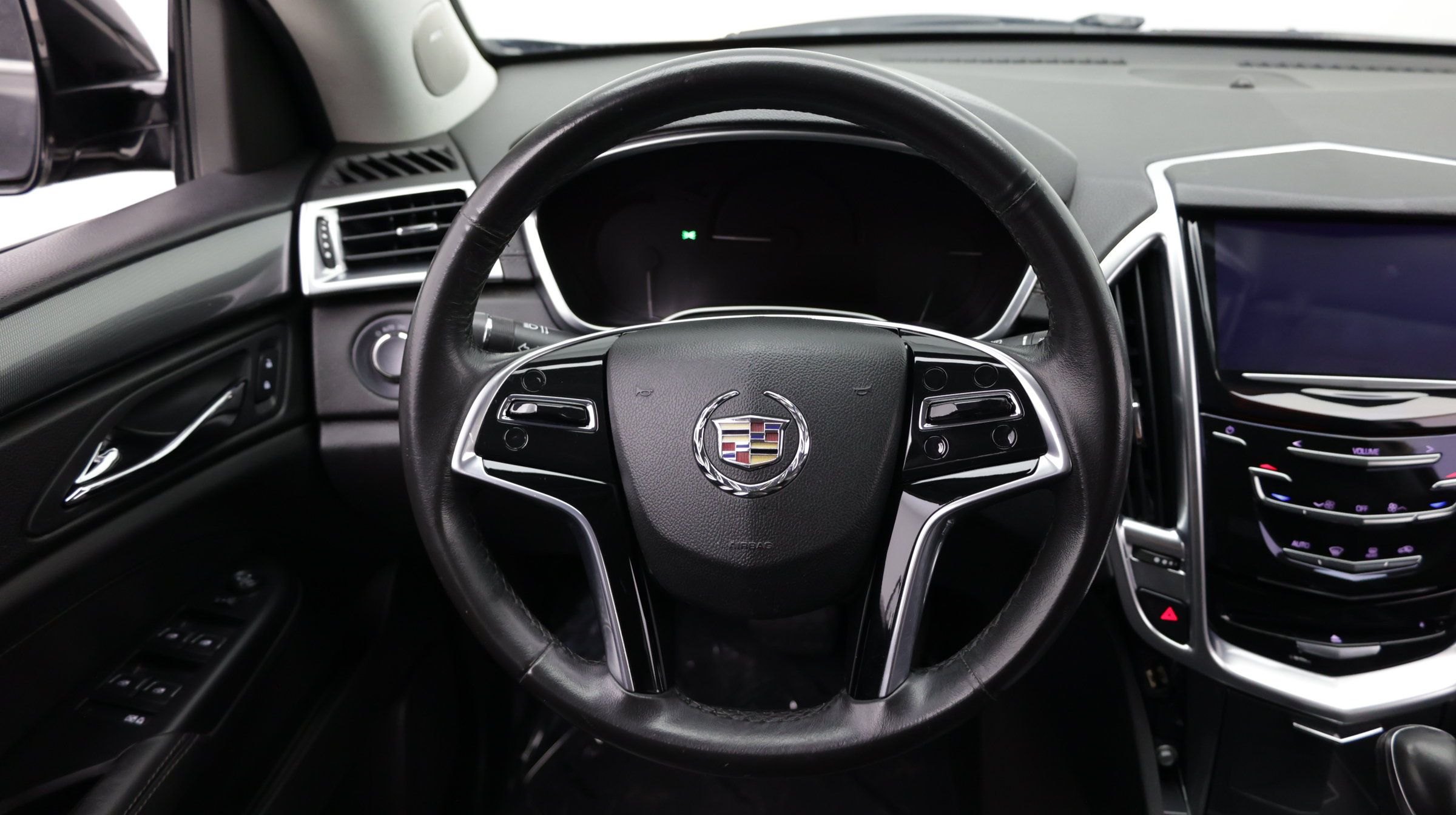 Used 2016 Cadillac SRX FWD image 24
