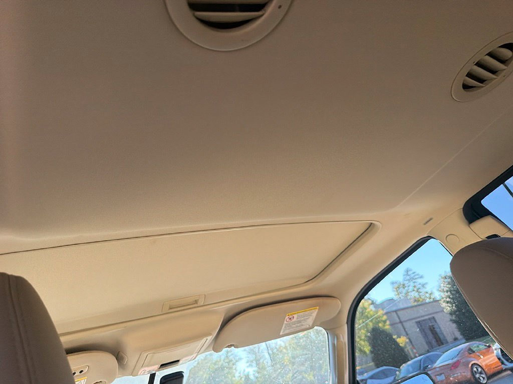 Used 2017 Lincoln Navigator Reserve AWD/4WD image 11