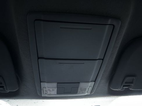 Used 2012 Ford F250 XLT image 25