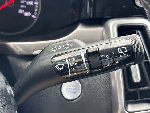 Used 2021 Kia Sorento S FWD image 26
