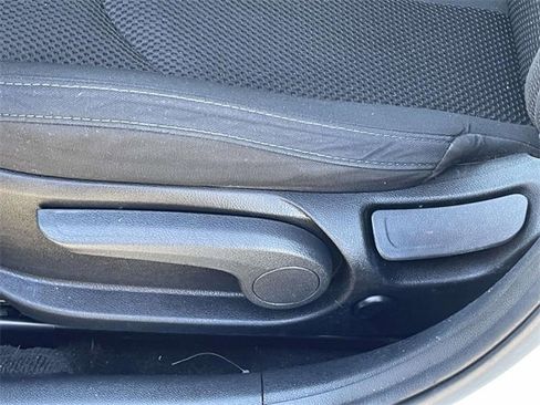 Used 2020 Kia Optima LX image 16