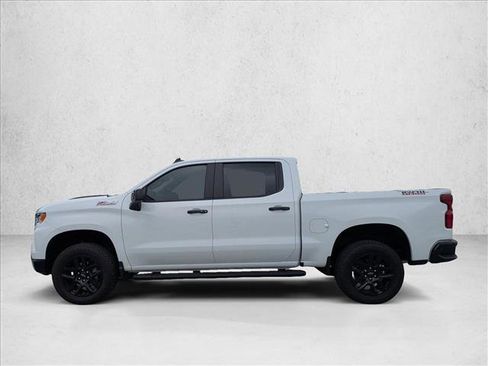 Used 2026 Chevrolet Silverado 1500 LT Trail Boss w/ Convenience Package II AWD/4WD image 9