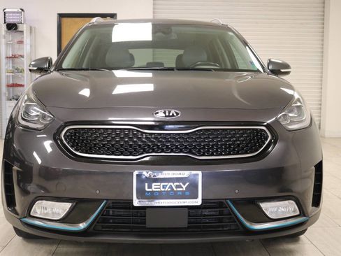 Used 2018 Kia Niro EX Premium image 4