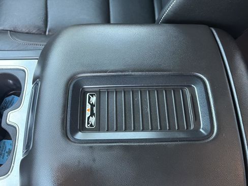 Used 2019 GMC Sierra 2500 SLT w/ Duramax Plus Package image 28