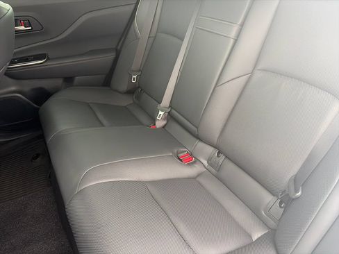 Used 2025 Toyota Crown AWD/4WD image 30