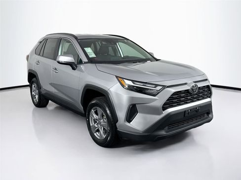 Certified 2025 Toyota RAV4 XLE image 9