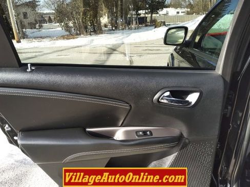 Used 2017 Dodge Journey Crossroad image 28