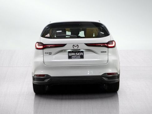 Certified 2024 MAZDA CX-90 3.3 Turbo w/ Preferred Plus AWD/4WD image 4