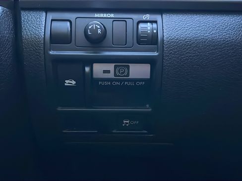 Used 2014 Subaru Outback 2.5i w/ Alloy Wheel Package image 17