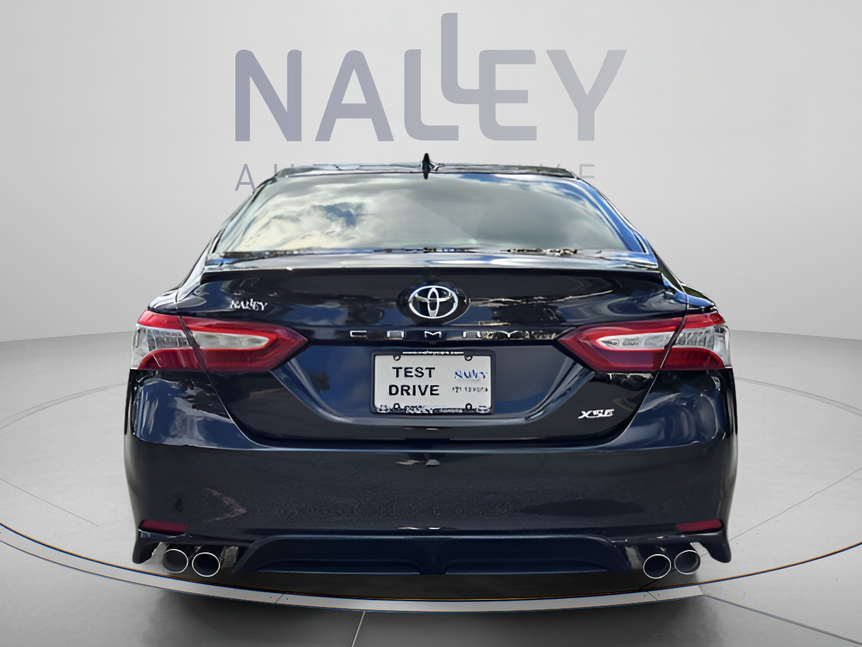 Used 2020 Toyota Camry XSE w/ Driver Assist Package FWD image 4