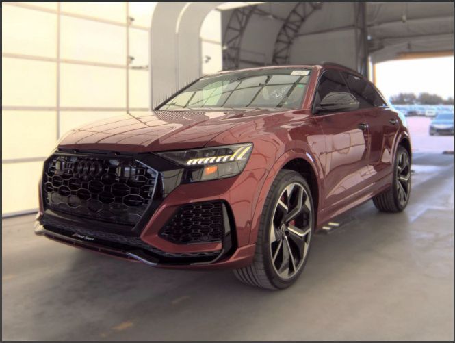 Used 2022 Audi RS Q8 w/ Black Optic Package AWD/4WD image 1