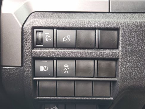 Used 2024 Toyota Tacoma TRD Sport image 25