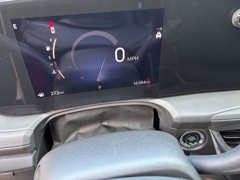 Used 2025 Buick Encore GX Preferred image 35