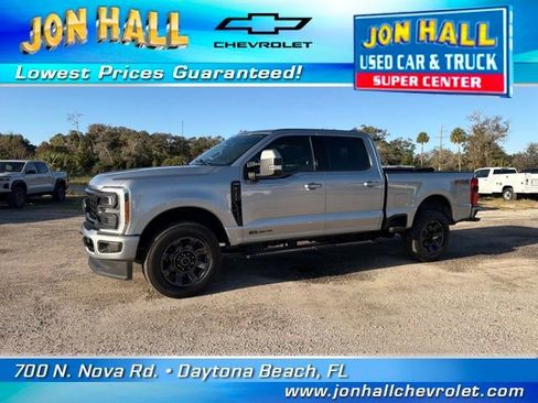 Used 2023 Ford F250 Lariat w/ Sport Appearance Package image 3