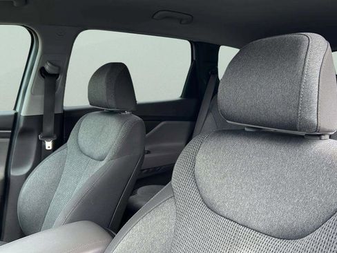 Used 2020 Hyundai Santa Fe SE FWD image 31