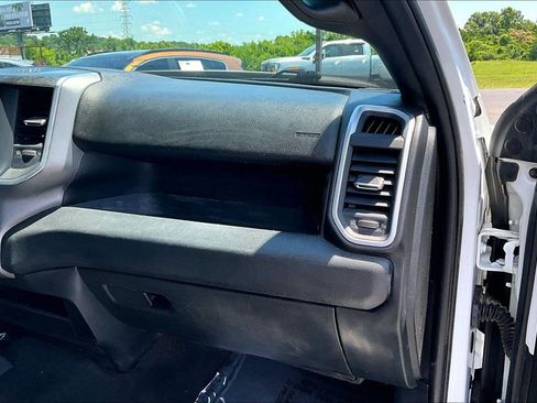 Used 2024 RAM 3500 SLT w/ Quick Order Package 2YG SLT AWD/4WD image 28