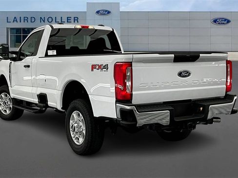 New 2025 Ford F350 XLT w/ FX4 Off-Road Package image 3